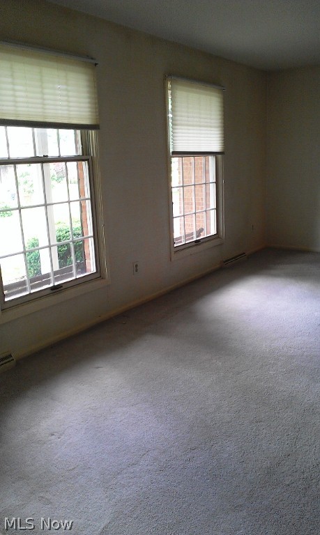 Twin Oaks - Residential Lease