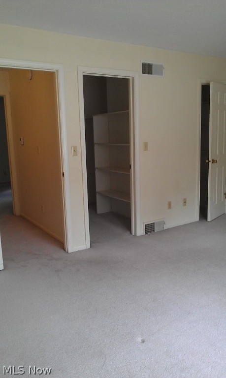 Twin Oaks - Residential Lease