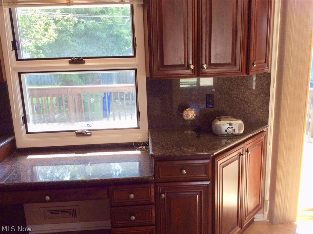 Harrington 01 - Residential