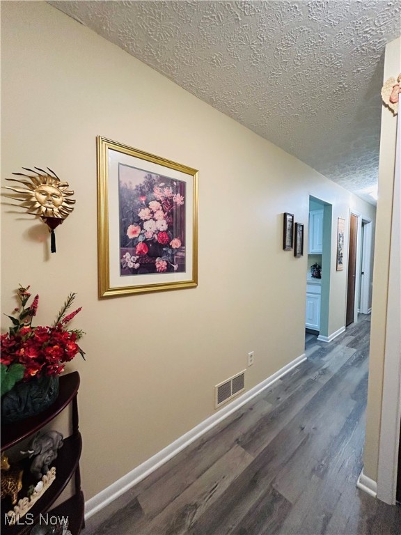 Cuyahoga Falls, Ohio 44223, United States, 2 Bedrooms Bedrooms, ,2 BathroomsBathrooms,Residential,Active,162599