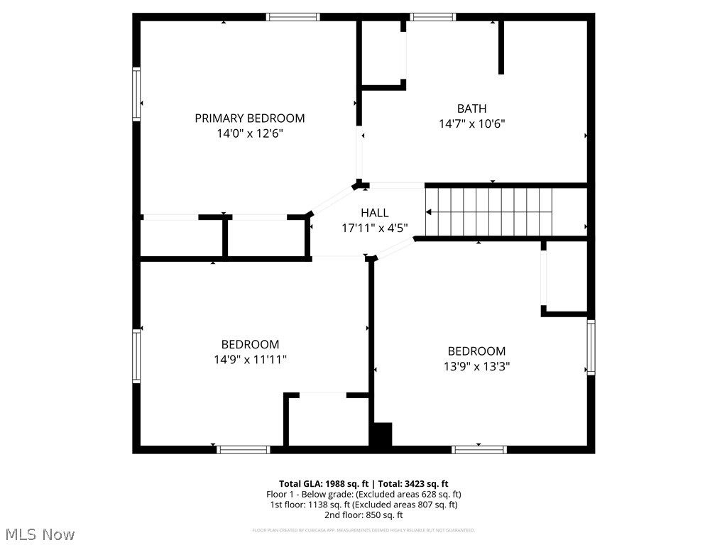 Main image without alt text