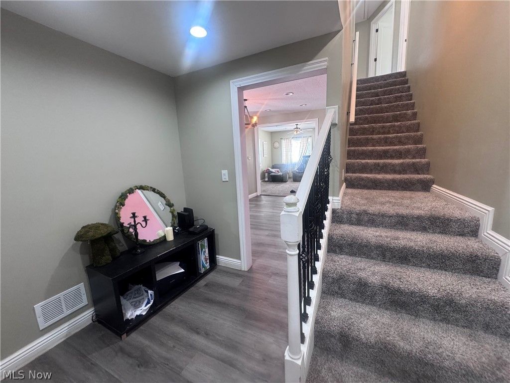 Photo of 4539 Ceramic Road, Crooksville, OH 43731 (MLS # 5185610)