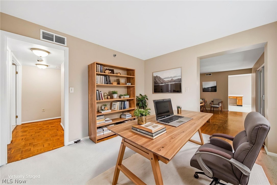 Woodhawk Club Condos - Residential