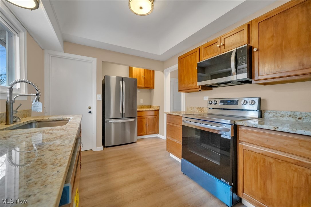 3327 Bradford Road, Cleveland Heights, Ohio image 10