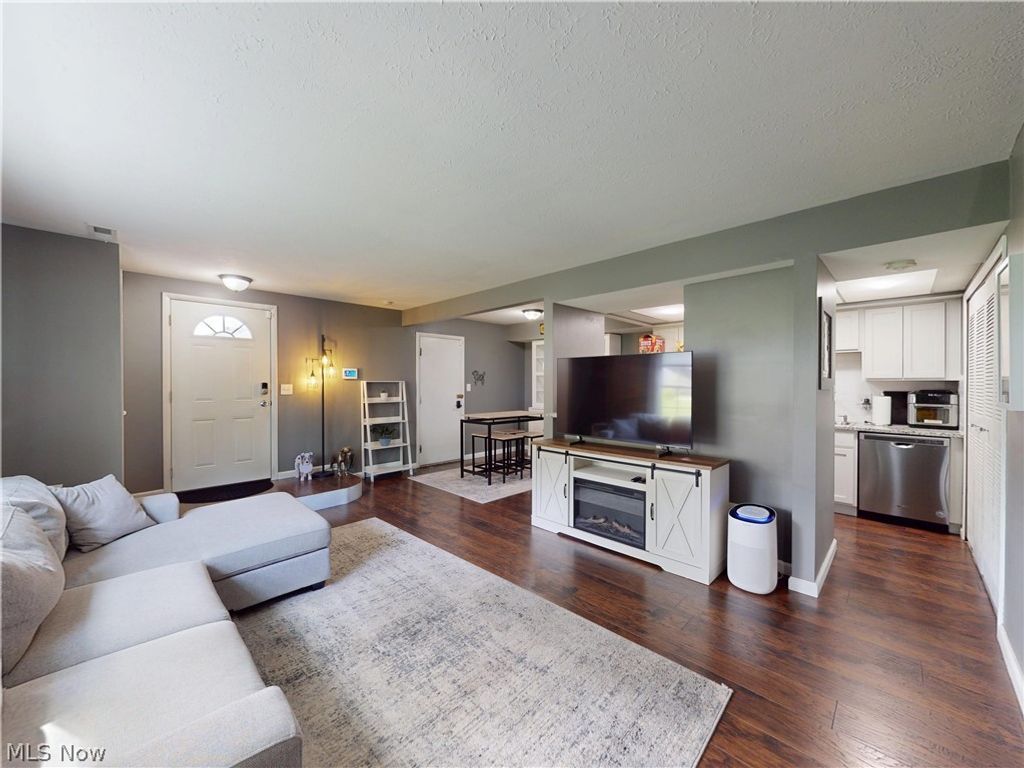Photo of 8005 Independence Drive #C, Mentor, OH 44060 (MLS # 5204394)