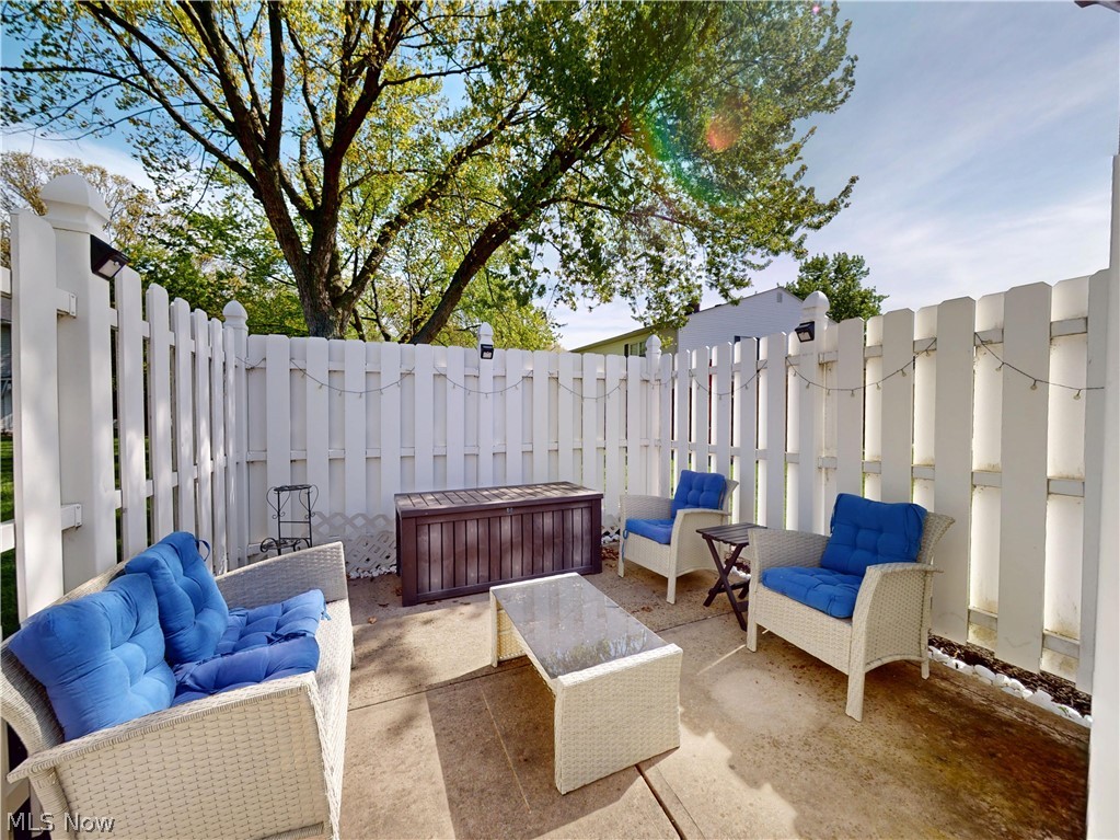 Independence Place 101 - Residential