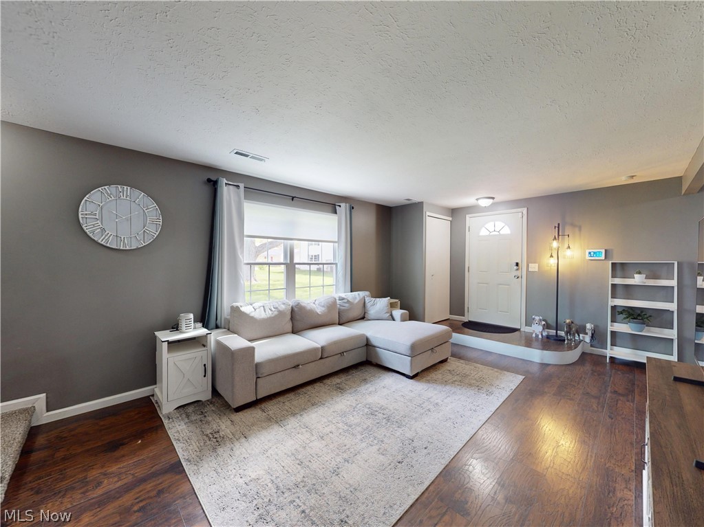 Independence Place 101 - Residential