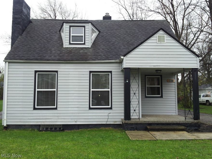 Updated Cape Cod - Single Family Home! The living room & dining area features new soft carpet and a charming fireplace. The kitchen has newer cabinets, counter-tops, new ceramic tile (appliances-not included), newer hot water tank, newer furnace, and central air!!  
The main floor consists of 2 bedrooms with an updated bath. On the second floor, a third bedroom along with a spacious master suite. Partially finished basement with another full bath including a glass block shower!  Newer windows, security doors, large backyard, 2 car garage...Come see for yourself!!
Leasing qualifications are good credit, stable employment - security deposit, first & last month's required. Tenant must setup an account with the water company  prior to move-in date.  No pets, no section 8.
>>OPEN HOUSE: Saturday, May 23, 2015 from 1-2pm<<