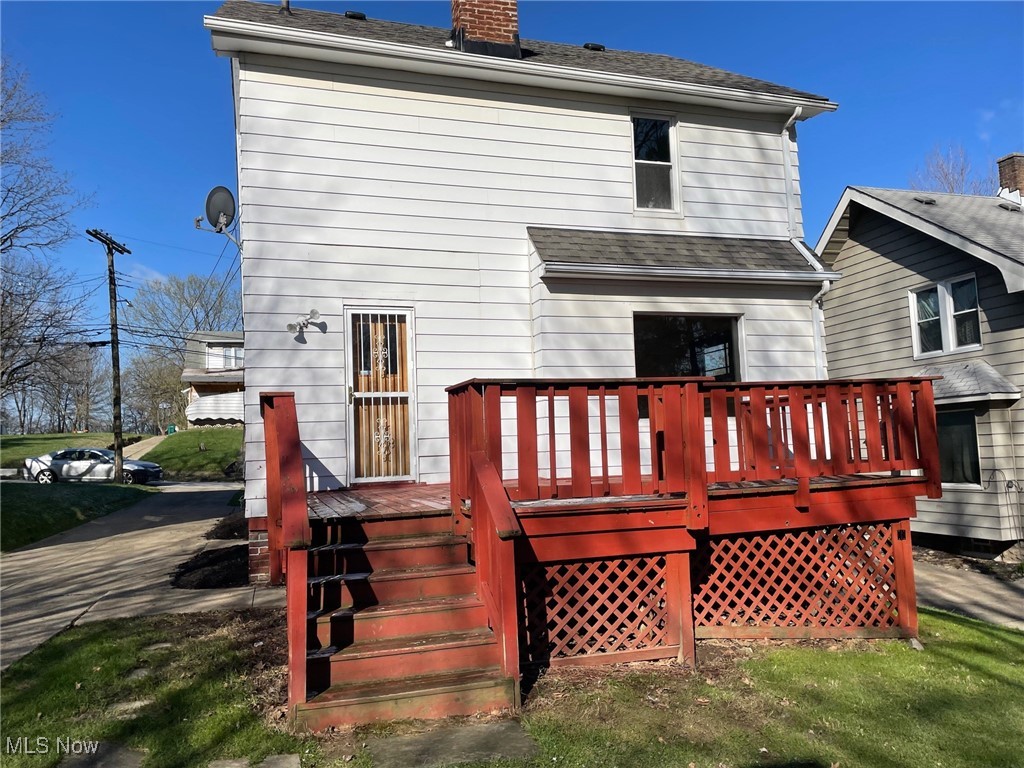 5073 Greenhurst Drive, Maple Heights, Ohio image 11