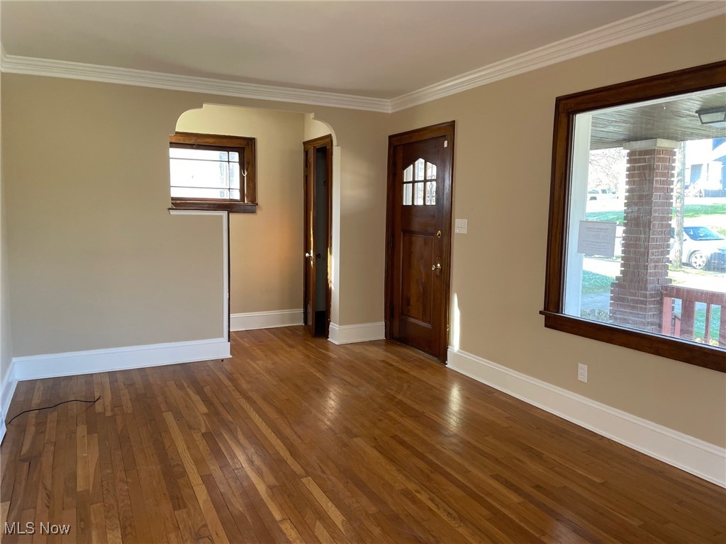 5073 Greenhurst Drive, Maple Heights, Ohio image 19