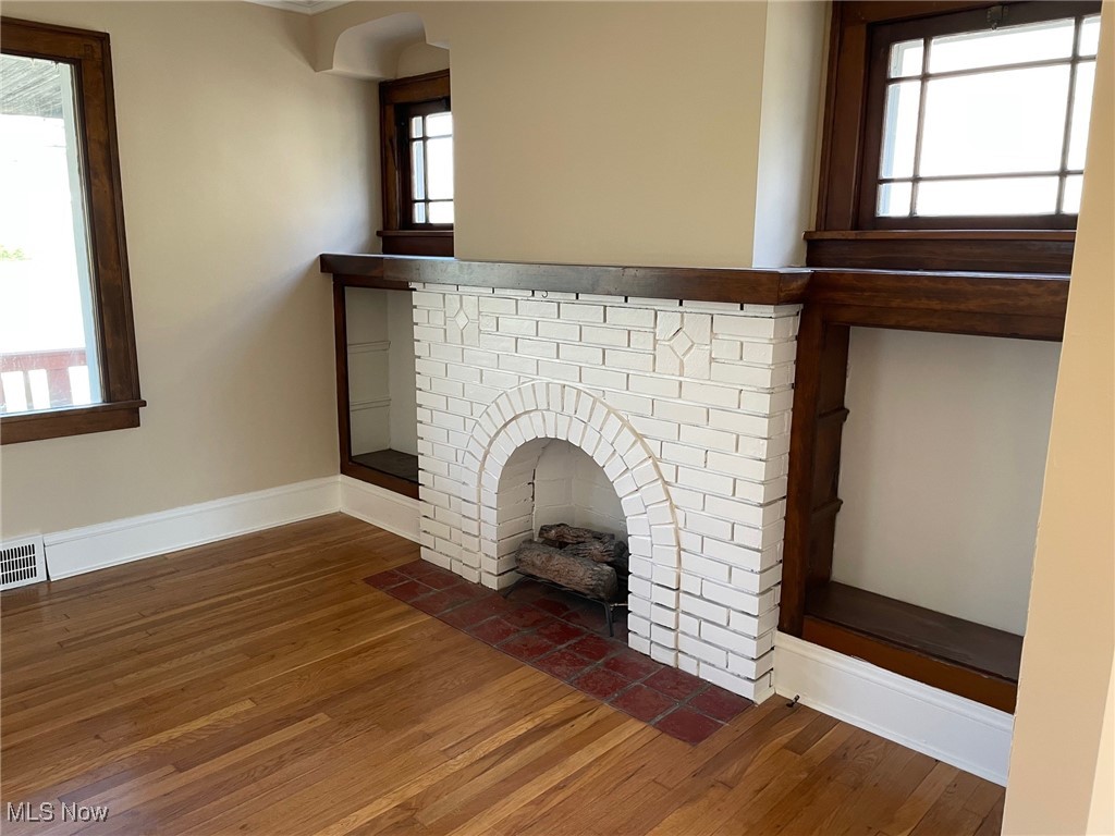 5073 Greenhurst Drive, Maple Heights, Ohio image 18