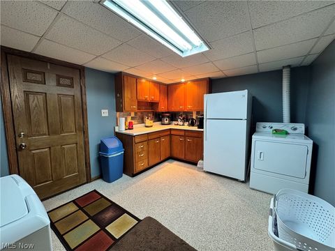 Tiny photo for 780 Pinetree Circle, East Palestine, OH 44413 (MLS # 5189243)