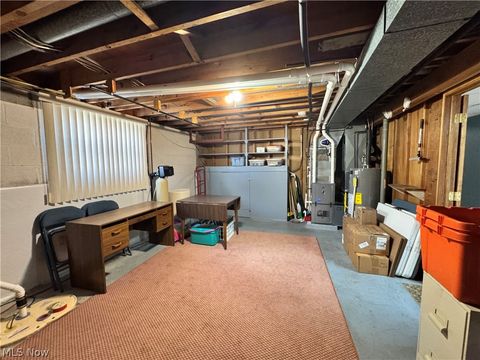 Tiny photo for 780 Pinetree Circle, East Palestine, OH 44413 (MLS # 5189243)