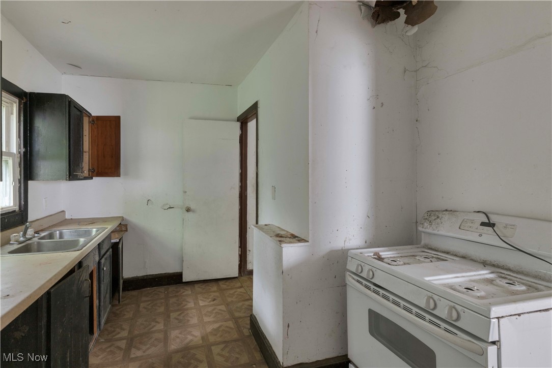 2113 W 104th Street