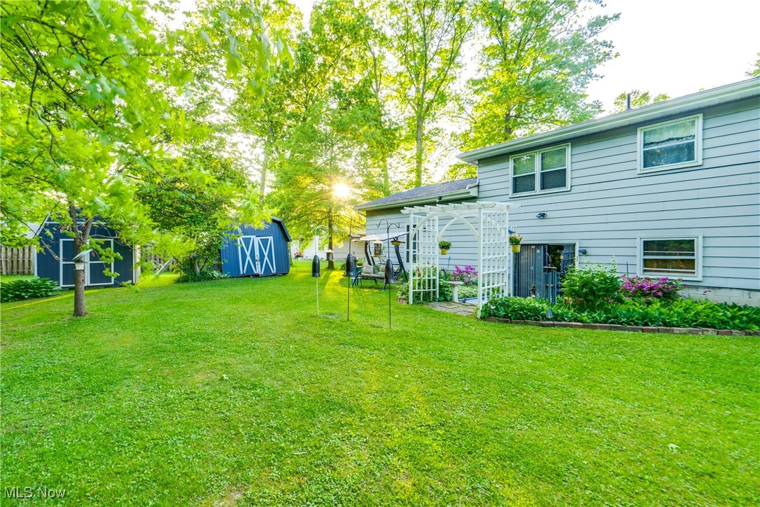 1429 Tomilu Drive, Girard, Ohio image 34