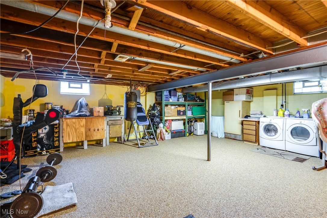 1429 Tomilu Drive, Girard, Ohio image 31