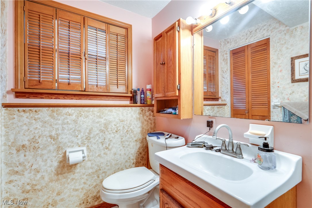 1429 Tomilu Drive, Girard, Ohio image 21