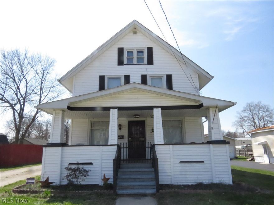 Colonial with Lots of Potential! 3 bedrooms, 2 full baths. This home offers plenty of space. Inviting front porch. Convenient first floor full bath. Upstairs offers three good sized bedrooms and one full bath. Updates include new hot water tank 2017, new drywall in the dining room. Ideal starter home or investment property. Terrific opportunity!