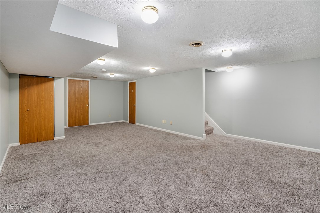 Cross Creek Condo - Residential