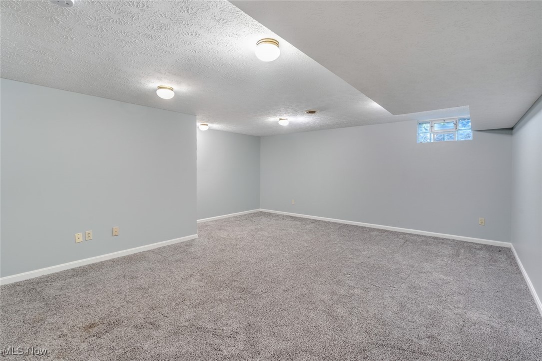 Cross Creek Condo - Residential