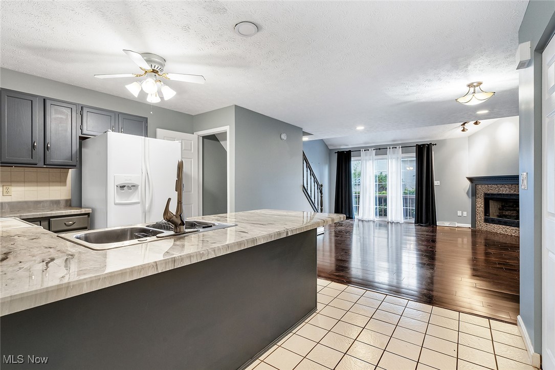 Cross Creek Condo - Residential