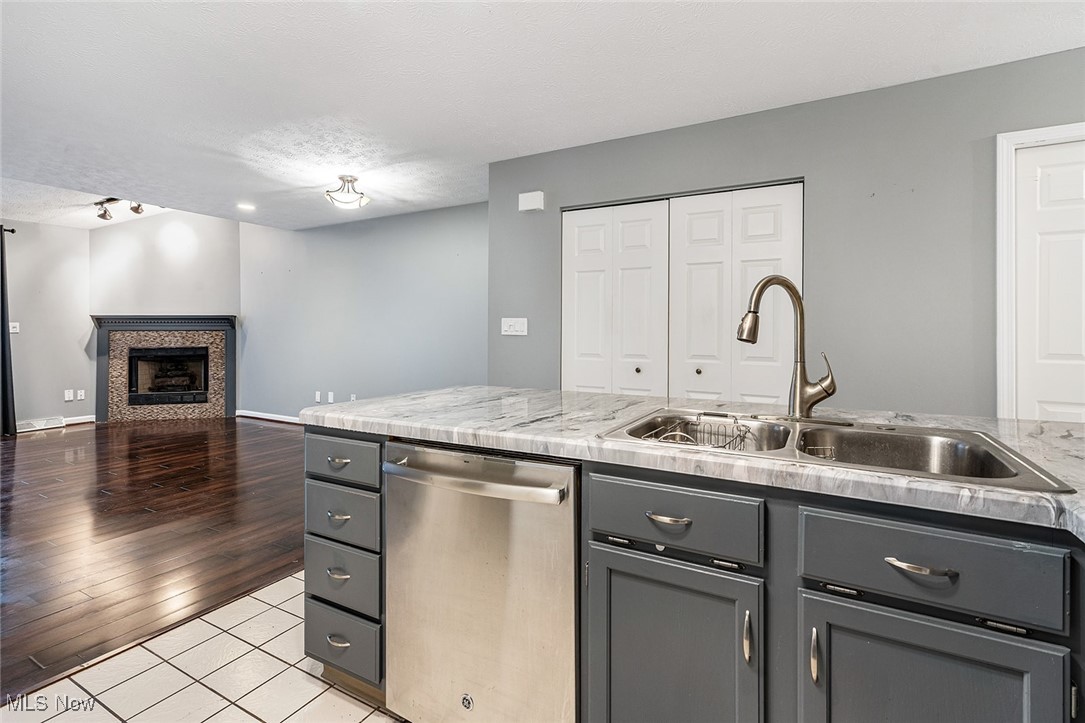 Cross Creek Condo - Residential