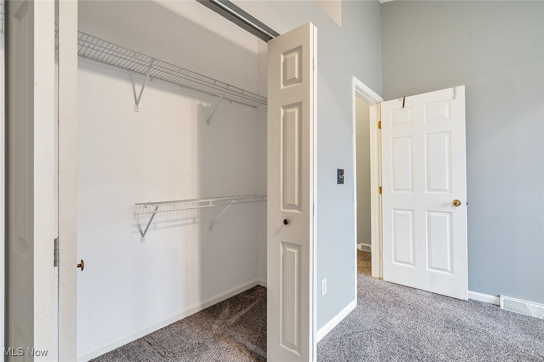 Cross Creek Condo - Residential