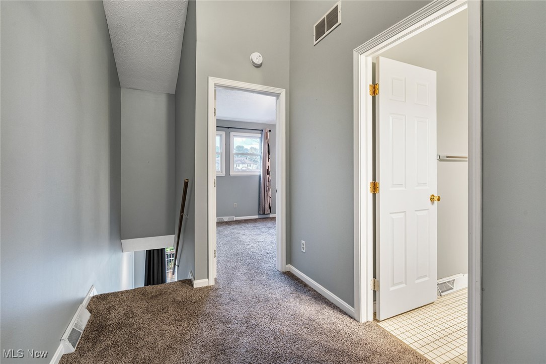 Cross Creek Condo - Residential