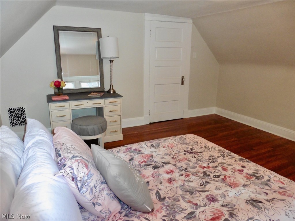 Lakewood Sub/J W Hampys - Residential