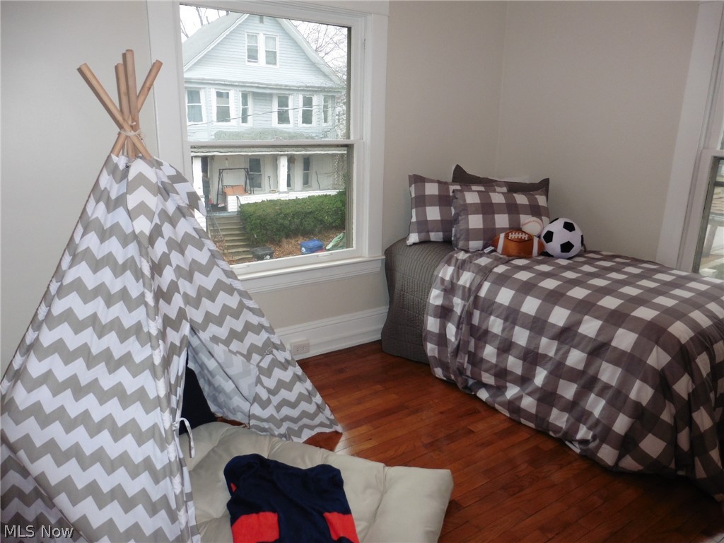 Lakewood Sub/J W Hampys - Residential