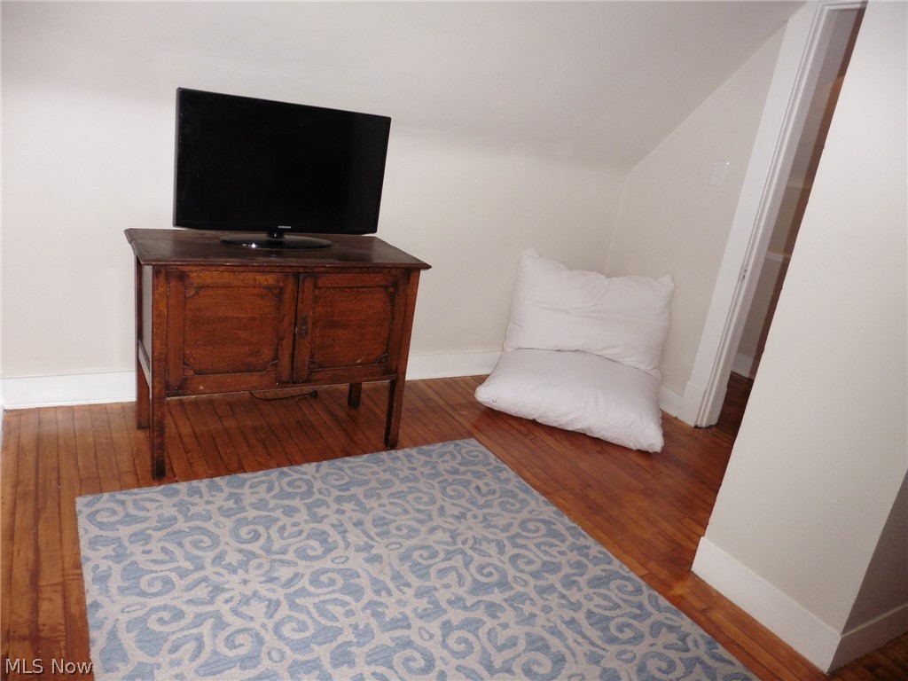 Lakewood Sub/J W Hampys - Residential