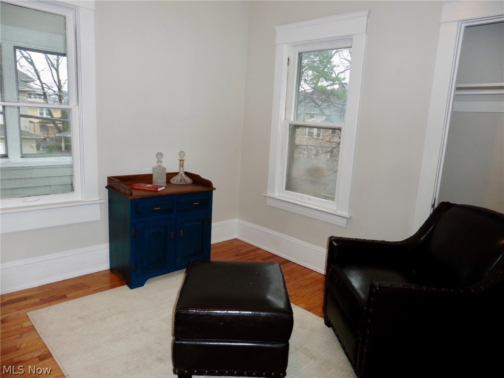 Lakewood Sub/J W Hampys - Residential