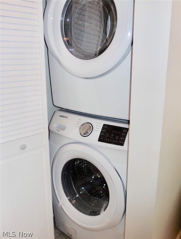 Lakewood Sub/J W Hampys - Residential