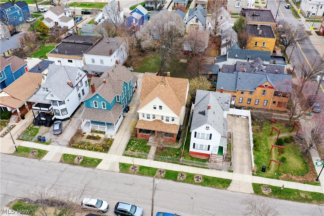 Winterton & Sommers - Residential Income