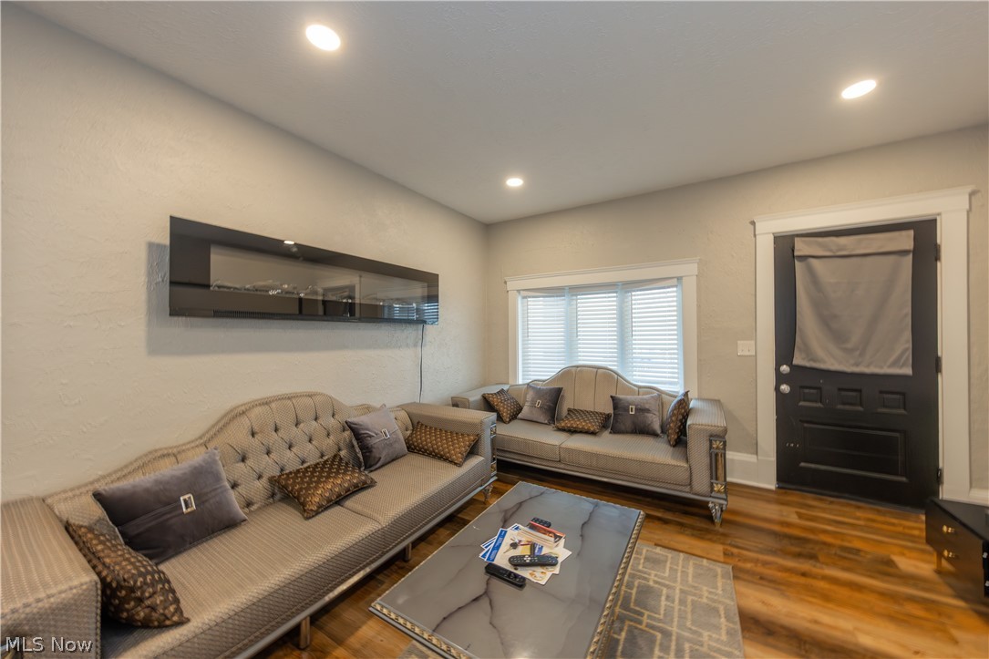 Winterton & Sommers - Residential Income