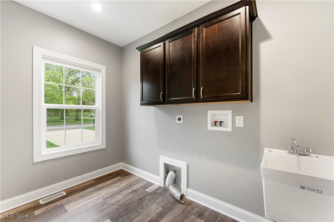7503 Marelis Avenue, Canton, Ohio image 15