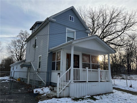Photo for 137 Chicago Avenue