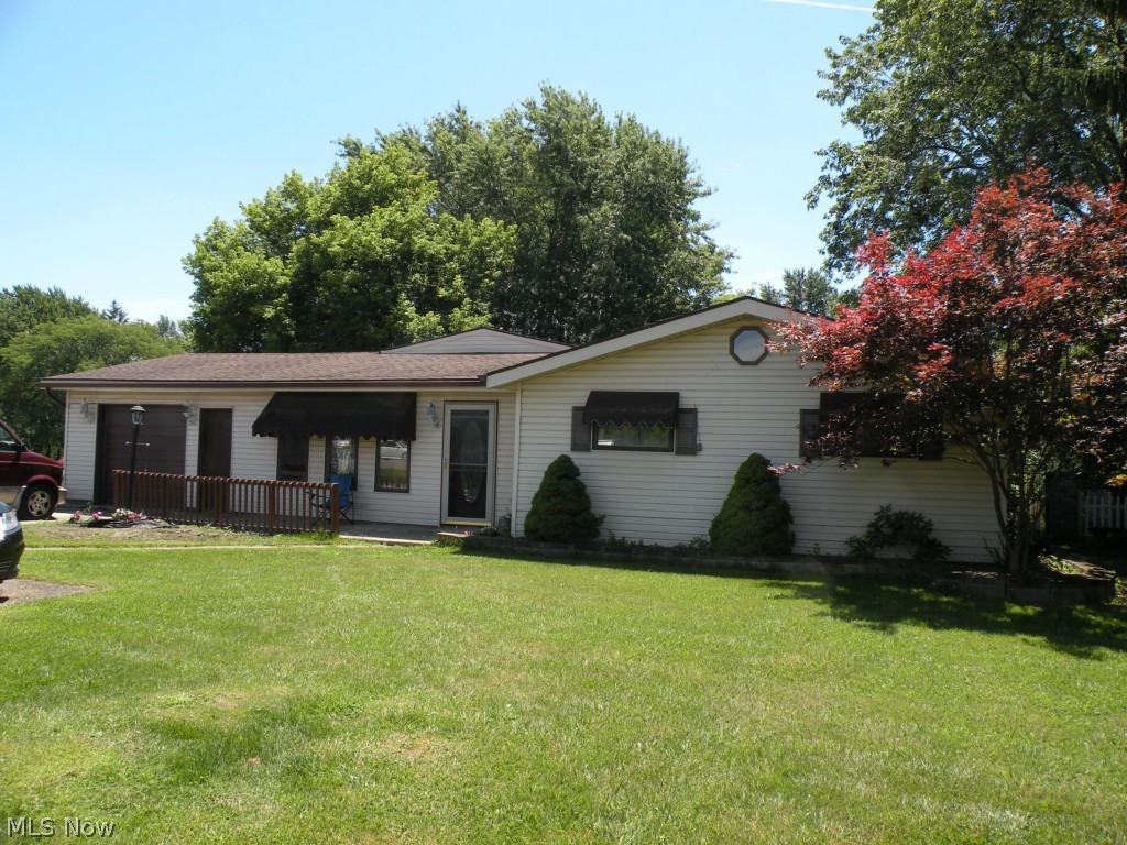 Commercially Zoned residence ready for occupancy****Professionally remodeled with hardwood floors**Huge Great Room**Perfect for small business**vaulted ceilings**Two Full Baths**Gas fireplace**Newer Mechanicals**Dual Heating and Air Conditioning**oversized garage****Directly across from South West General Hospital**Highest traffic count in the City**Excellent Condition**Perfect for Retail, Office or Home-Based business****POSSIBLE Tax Abatement and Store Front Renovation Loans and Grants**** only a couple minutes from I71 entrance****May be used as a principal residence****Zoning accommodates small business and office use**