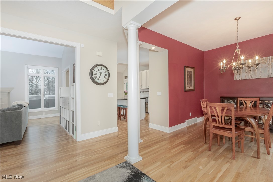 38185 Drury Lane, Willoughby, Ohio image 11