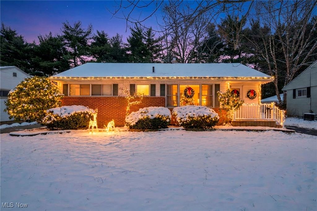 Photo of 29 Welton Avenue, Norwalk, OH 44857 (MLS # 5175086)