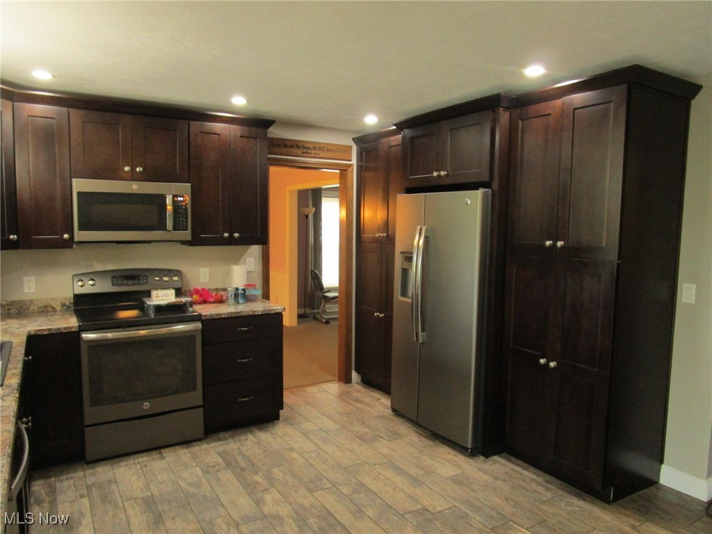 3701 Villa Marie Road, Lowellville, Ohio image 10
