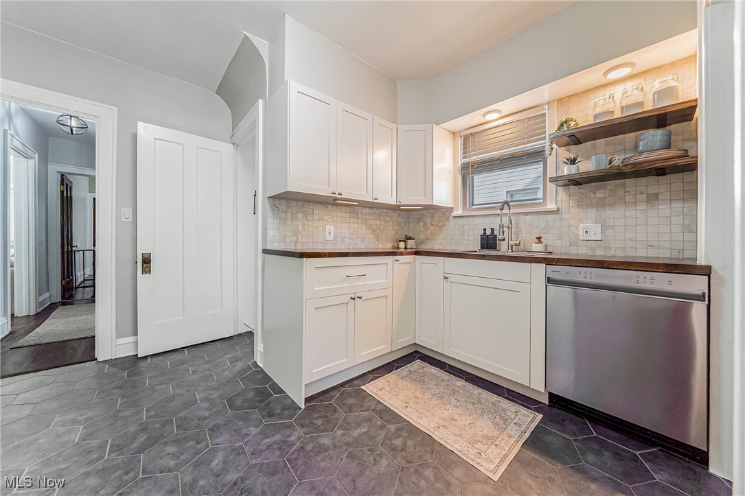 Rapid Transit Land Cos 01 - Residential