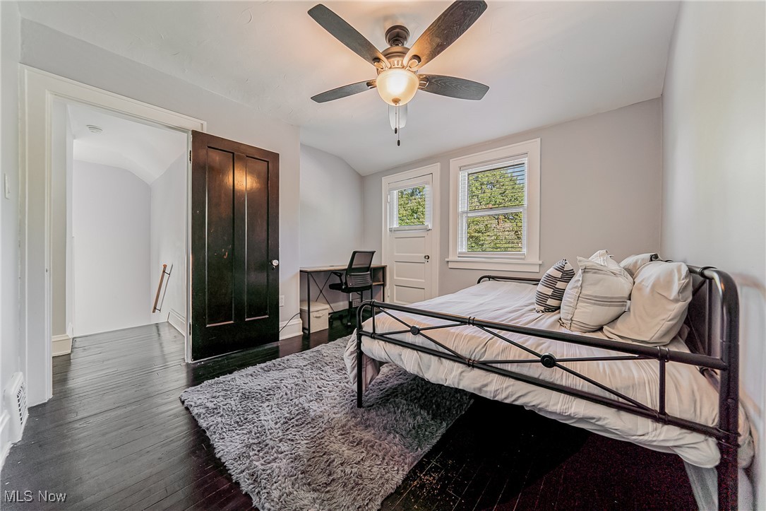 Rapid Transit Land Cos 01 - Residential