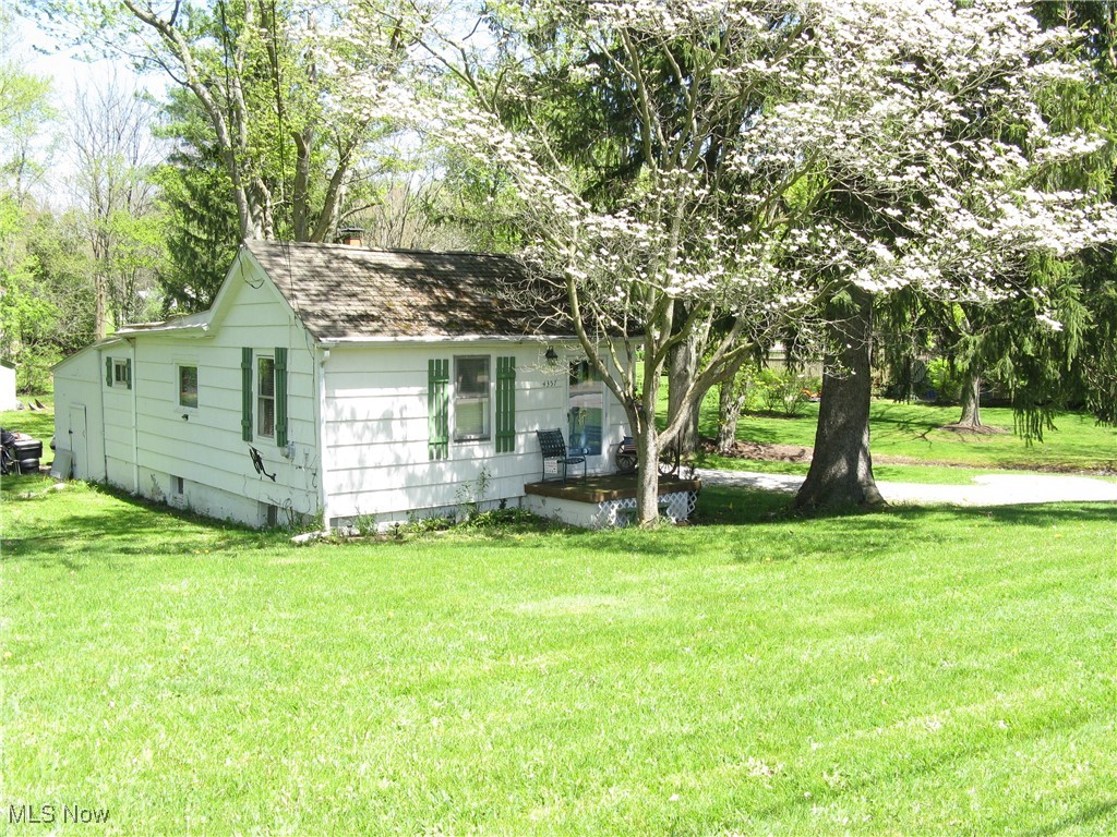 4357 Ridgewood Road, Akron, Ohio image 1