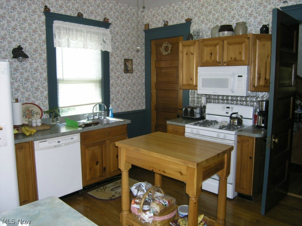 Connecticut Western Reserve - Residential