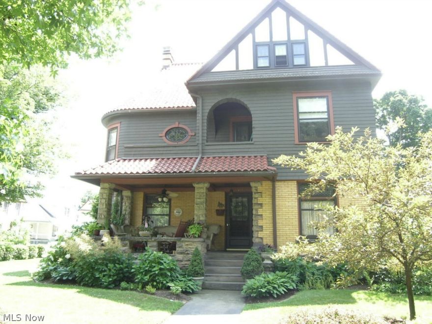 Beautiful 3 story Century home, amazing wood work, lots of character and very distinctive.  Full dry basement.  Lovely flower gardens for you enjoyment.  4 car garage.  Your own little hide a way in the city. All bedrooms, kitchen and front porch have ceiling fans.  Central air.