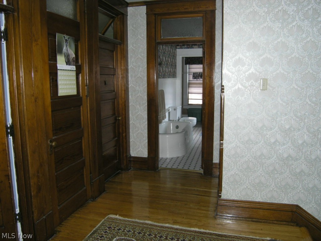 Connecticut Western Reserve - Residential