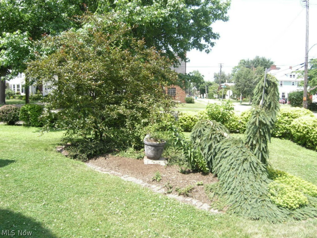 Connecticut Western Reserve - Residential