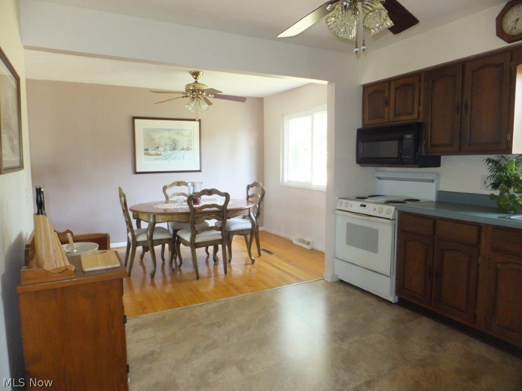 Charles 02 - Residential