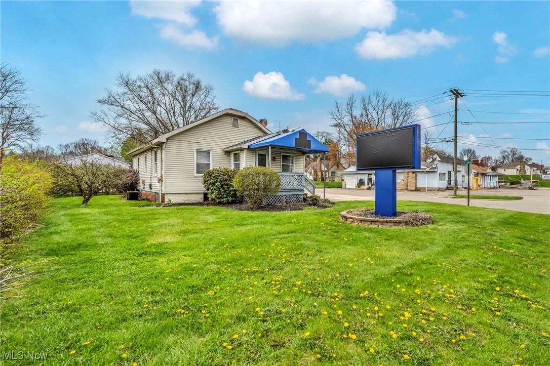 1635 Whipple Avenue, Canton, Ohio image 6